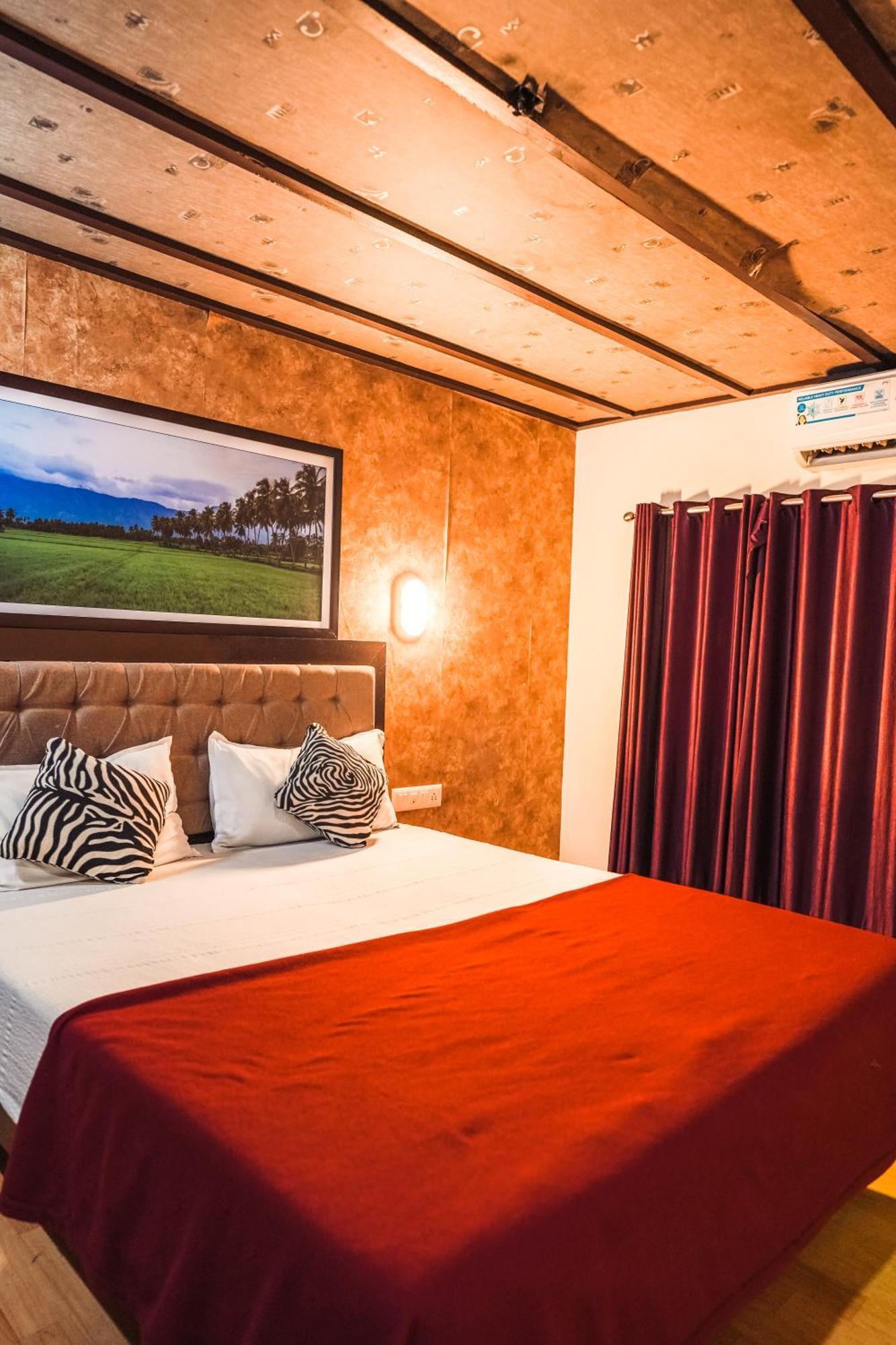 Venice Premium Houseboats Alleppey Hotel Alappuzha