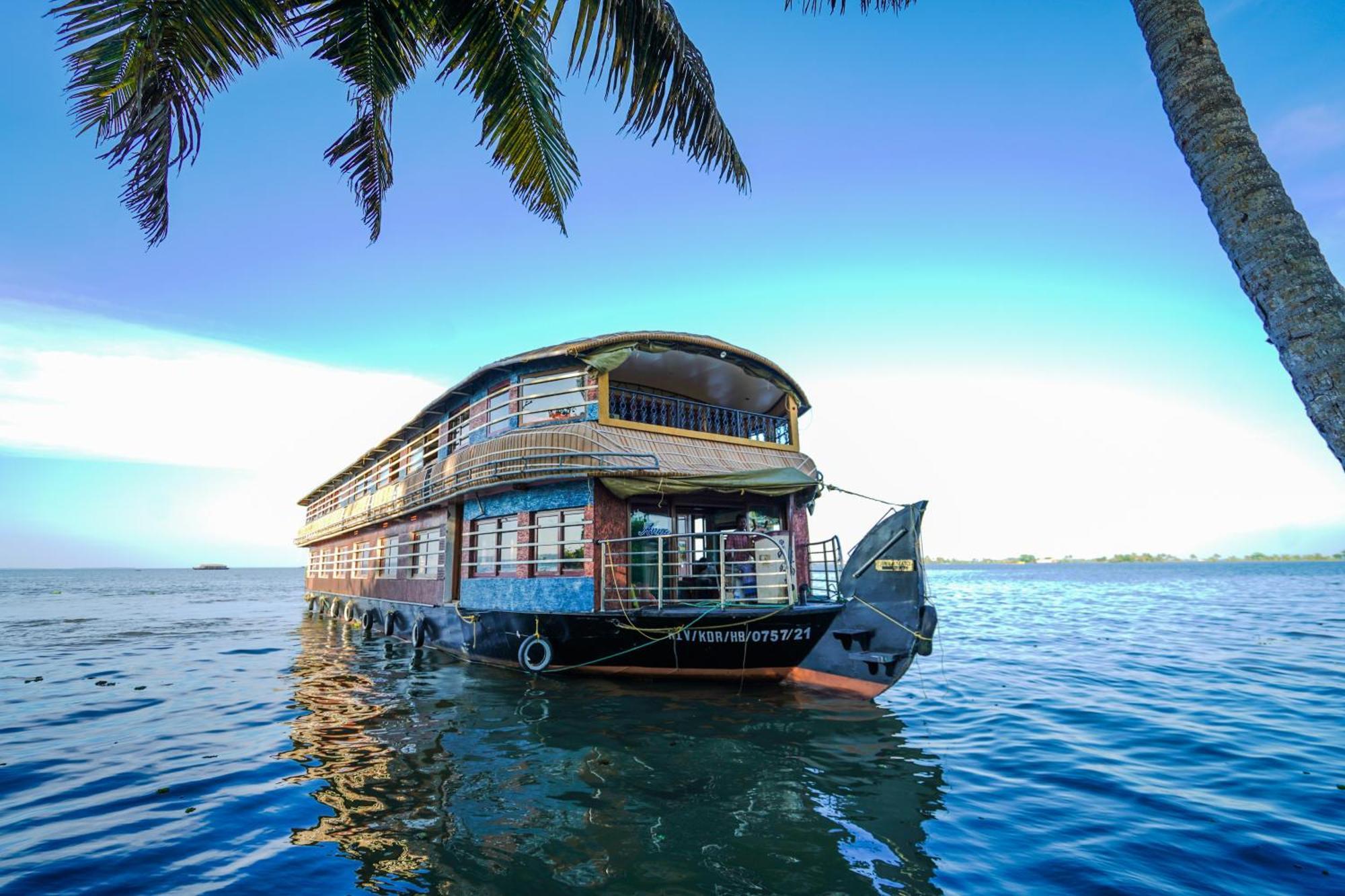 Hotel Venice Premium Houseboats Alleppey