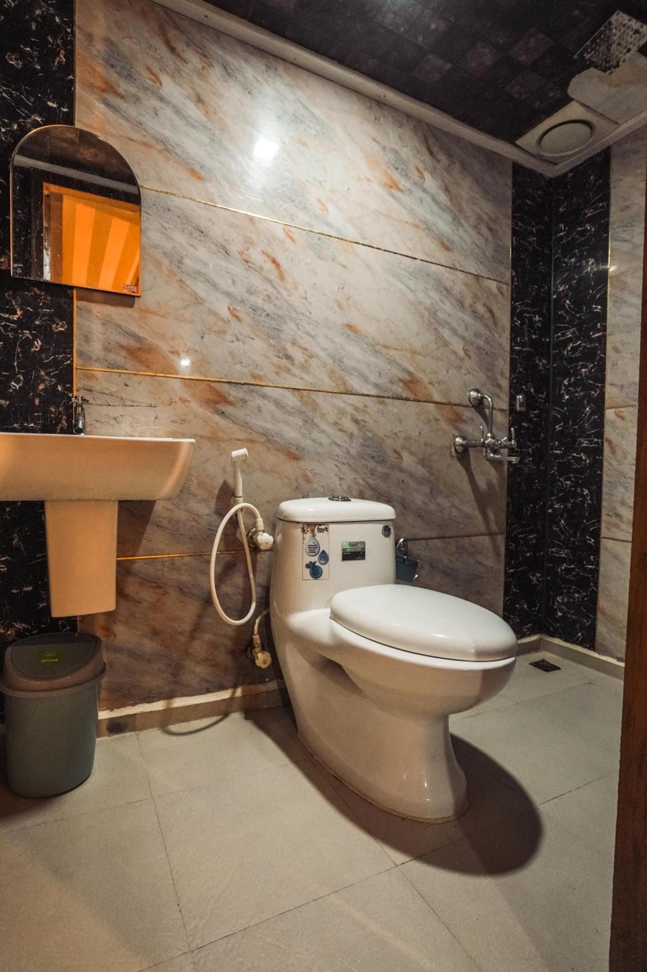 Venice Premium Houseboats Alleppey Hotel 5*