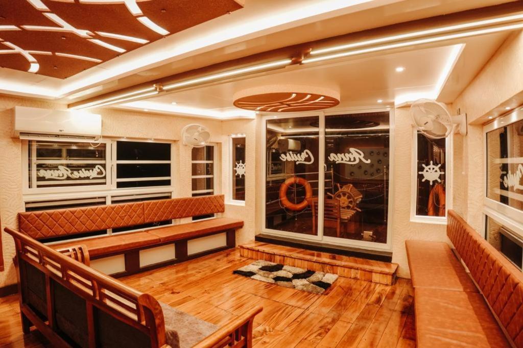 Hotel Venice Premium Houseboats Alleppey